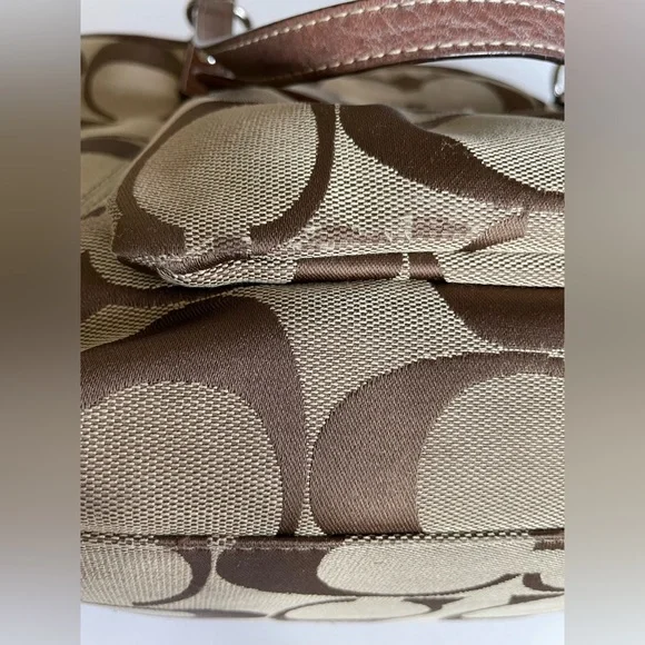 Vintage Coach Monogram Tote in Brown Beige w Shoulder Strap Lightweight & Roomy - Picture 15 of 16